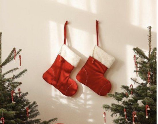 Weihnachtsstrümpfe Set – 3 Stück In Rot, Grün, Weiß, Mit Personalisierbaren Holz-Namensschildern, 46 Cm
