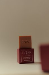 Sapone al geranio rosa e argilla rossa francese - Vegano, fatto a mano, senza olio di palma - Bestseller