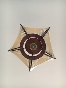 Grote witte lamp