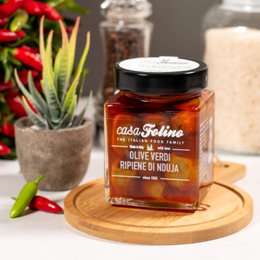 Green olives stuffed with spicy 'Nduja sausage, 314ml can.