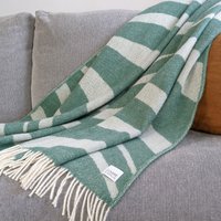 Wool blanket / cuddly blanket bold greenstone