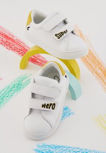 Mini Edith-Superheld