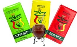 This product is a Gourd Mate Pack for tea. It includes a green and red tea packaging with the "Export" label, along with a traditional gourd-shaped tea infuser.