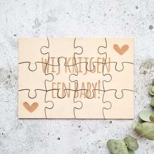 Pregnancy Announcement Wooden Puzzle | We are having a baby!