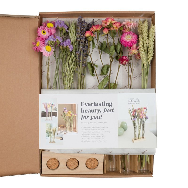 Giftbox - Dried Flowers in Letterbox - With Vases - Pink