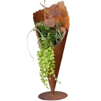 Rust decoration plant bag on base plate | Patina garden decoration plant vase made of metal