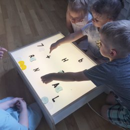 Pædagogisk lys legebordssæt