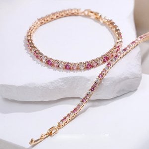 Dazzling Pink Ombré Tennis Bracelet