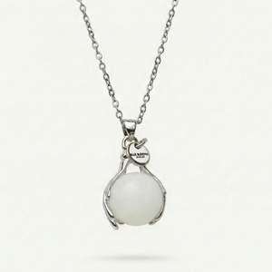 White Quartz omhelzen ketting zilver
