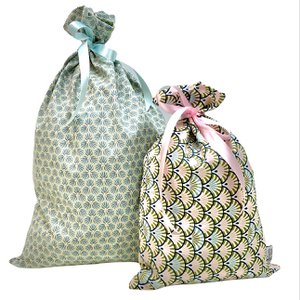 Eco-friendly gift wrapping, “Geometric”