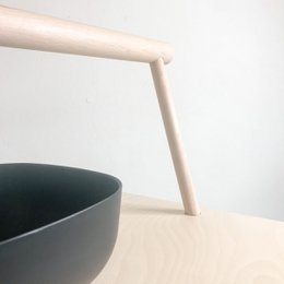 Tavolo in legno "IKIGAI" regolabile in altezza