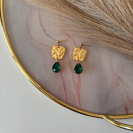Lacrima - Earrings hanging on brass dut with 18K gold plated