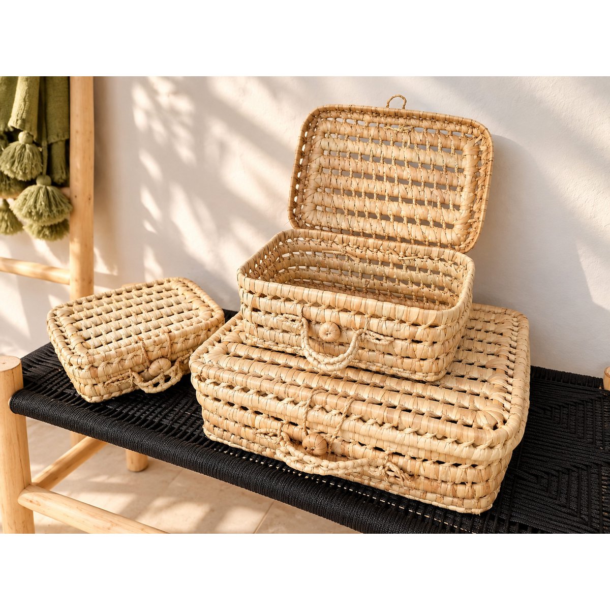 Handmade Wicker Suitcase, Palm Leaf Briefcase, Vintage Natural Fiber Basket for Children