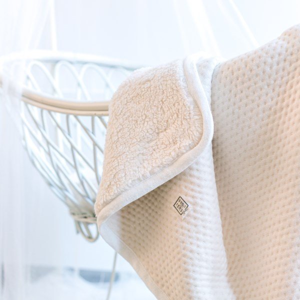 Ledikantdeken winter light blue - Soft Dots