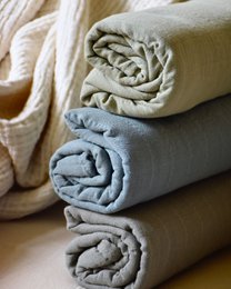 Organic cotton muslin cloth 120x120cm • plain muslin cloths • set of 3