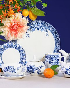 Sugar pocked paauw blue