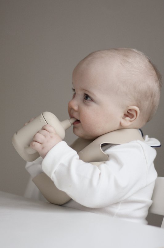 Sippy Cup in silicone - Beige ostrica