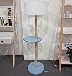 UFO Ashwood Gulvlampe Powder Pink