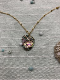 Naszyjnik z muszli | Paua/Abalone 40 cm złota, ręcznie robiona biżuteria plażowa ze stali nierdzewnej