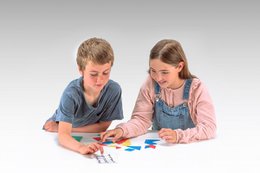 Zestaw Tangram w 4 kolorach (28 sztuk) | Układanie wzorów geometrycznych uczy się szkoły matematycznej