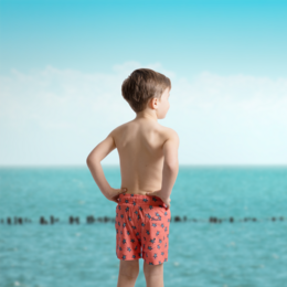 Pantaloncini da bagno ragazzo - 'Turtely Awesome'