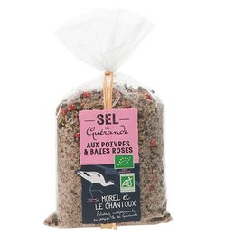 Organic Guérande salt with organic pink peppercorns and berries, 250g bag. Artisanal salt blend with a unique flavor profile.