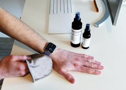 AVENTURiER rengøringsspray duo "melon" 120ml + 50ml med 2x mikrofiberklude og opbevaringspose