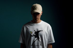 Banksy's Graffiti T-shirt Unisex - The Flower Thrower