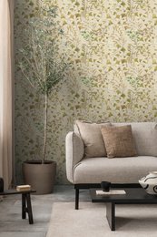  Vintage-inspired floral wallpaper in beige tones, featuring a delicate, repeating pattern that adds a warm, natural feel to any room.