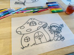 Herkleurbare placemat Paddestoel en Kaboutermeisje