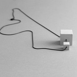 MODULODUE – Zeitgenössische minimalistische Halskette