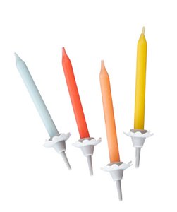 Set mit 24 Geburtstagskerzen und 12 Fackelmann Rio Party Bobèches