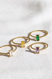 Corse - Dainty Zirconia Braided Stacking Rings