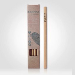 Bamboo reusable zero waste straws, eco-friendly and sustainable drinking straws made from natural bamboo material.