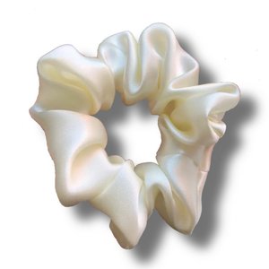 100% Silk Scrunchie- Mulberry - Hair accessory - Luxury items - YOSMO