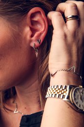 Queen V Oorbellen Zilver