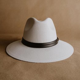 Merida · White panama style hat