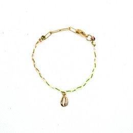 Colorful child surfer bracelet with a variety of vibrant color options including green, blue, pink, light blue, purple, blue-violet gradient, green-blue gradient, yellow-orange gradient, and blue-pink gradient. The bracelet features a charm pendant.