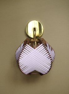Lilac wall lamp