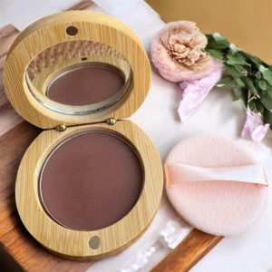 ÉCLIPSE Mineral Compact Powder – Mattierter, natürlicher Teint und Hautpflege
