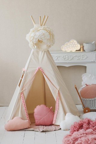 Tipi-tent "Fluffy Pompoms" met pompons