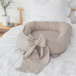 Leinen-Babynest mit Schleife (7 Farben)