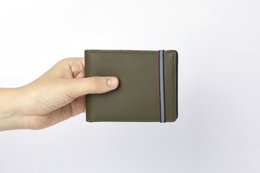 Portafoglio Kaki minimalista con tasca portamonete