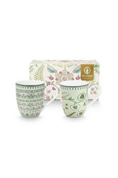  Set of 2 large 450ml mugs in a light green color with a floral lily and lotus pattern. The mugs have a classic shape and are made of high-quality ceramic material.