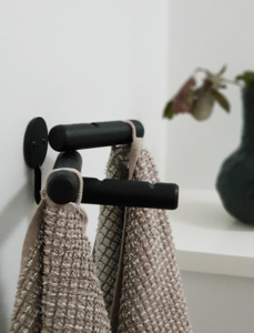 3Hooks - 3-in-1 haak - Zwart eiken