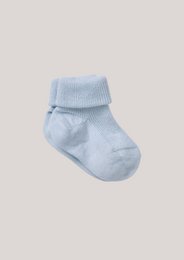 Soft, cozy baby blue wool socks in sizes 14/15, 16/17, 18/19, 20/21, and 22/23. Perfect for keeping little feet warm and comfortable.