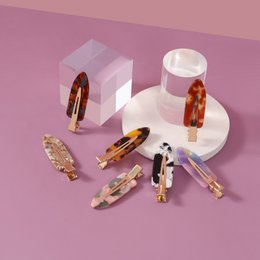 Sister Young l LILY - Makeup Hair Clips Set (2 pcs)