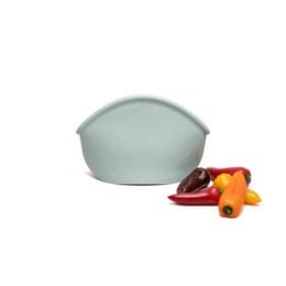 A reusable silicone food storage bag in a jade green color, designed to keep food fresh. The bag has a capacity of 900ml and is suitable for a variety of food items.