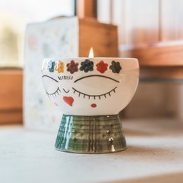 Frida Candle