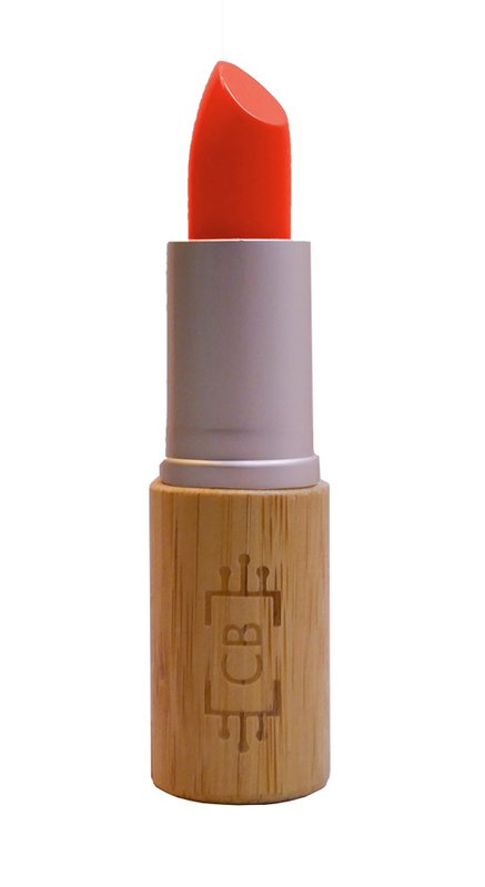 lápiz labial brillante